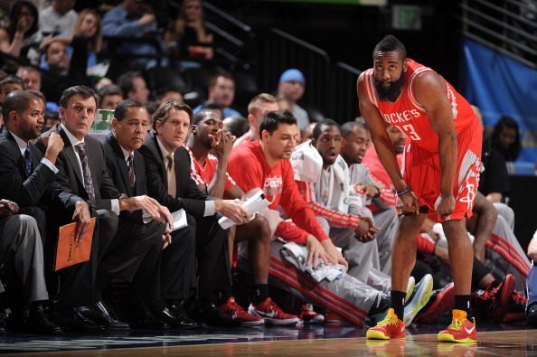 一名以冲击 一名以冲击